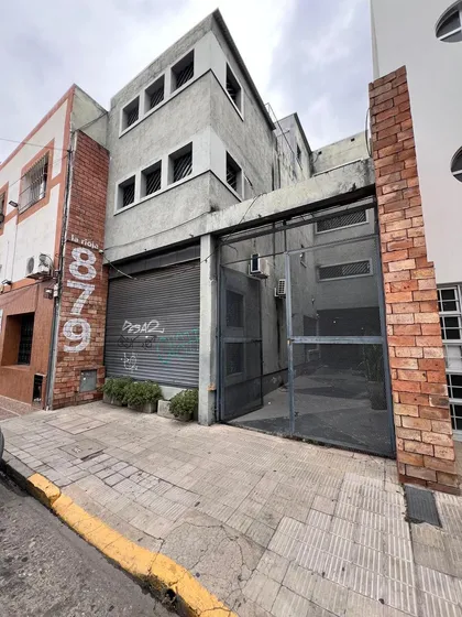 Alquilo Oficina En Alberdi-córdoba-zona:plaza Colón
