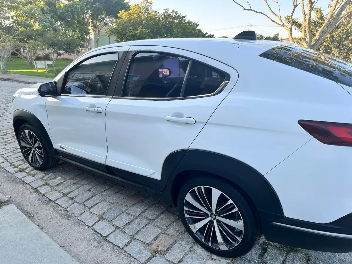 Fiat Fastback 2023 1.0 Audace Turbo 200 Flex Aut. 5p — foto 4
