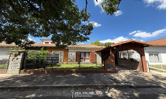 Venta: Chalet - Saint Exupery - Ciudad Jardin - Zelaschi Propiedades