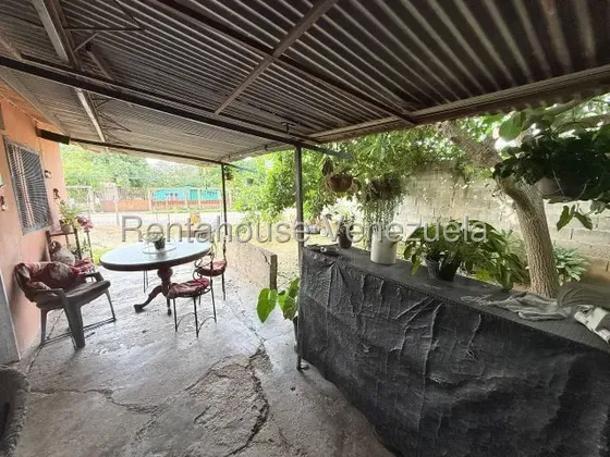 Jesús Escalona Vende Cómoda Casa En Cabudare Estado Lara Conjunto Ofrece Un Ambiente Cálido Y Tranquilo