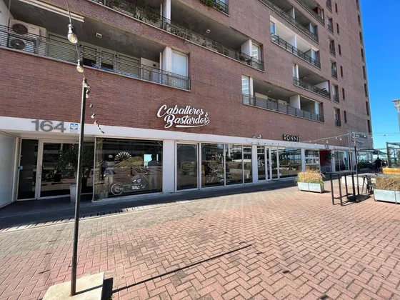 Gran Local Gastronomico Alquiler Puerto Norte
