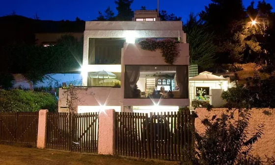 Casa Mediterranea De 3 Pisos Papudo V Region