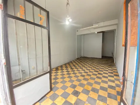 Local Comercial. Venta. Valparaíso. Calle Cochrane-aduana