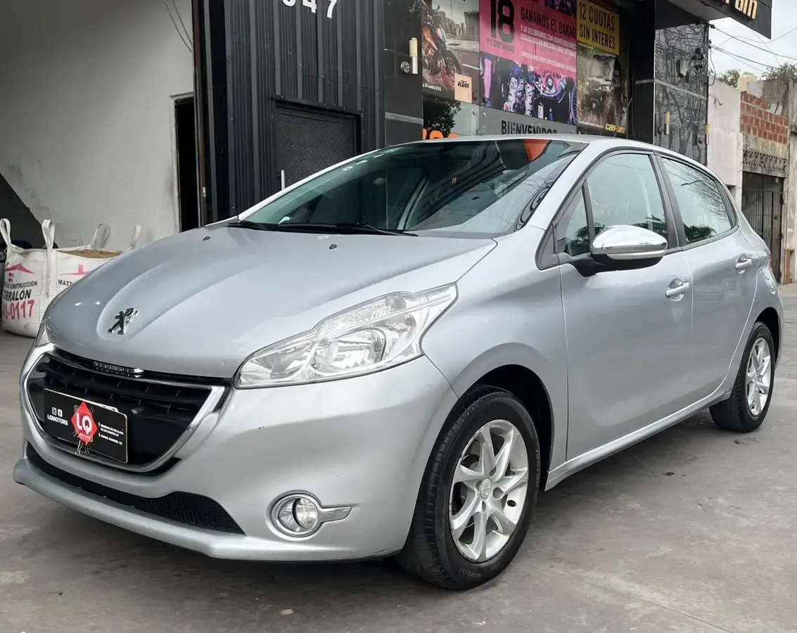Peugeot 208 1.6 Allure Touchscreen