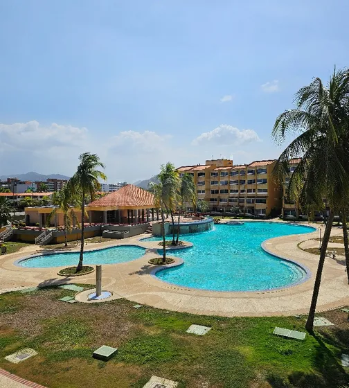 Apartamento Con Terraza En Res. Villasol Suites Lechería 