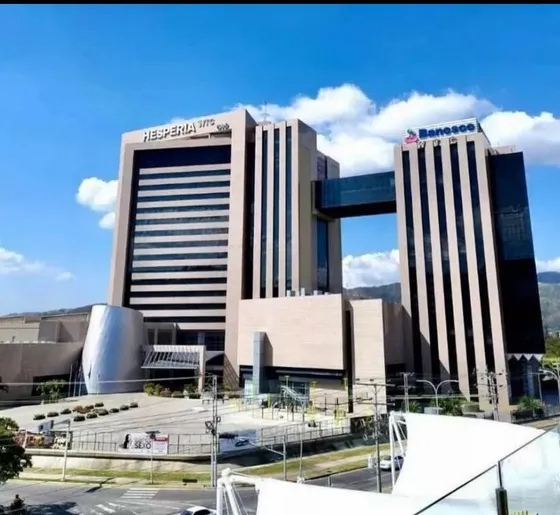 Angelica Rivas Alquila Oficina, Wtc Hesperia, Naguanagua