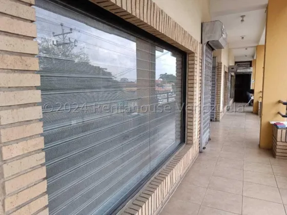 Milagros Inmuebles Local Venta Cabudare Lara El Trigal Economica Comercial Economico Código Inmobiliaria Rent-a-house  24-23350