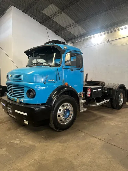 Camión Mercedes Benz