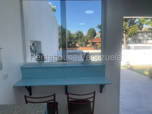 Alquiler De Anexo /   La Trinidad   Mg  5-23714