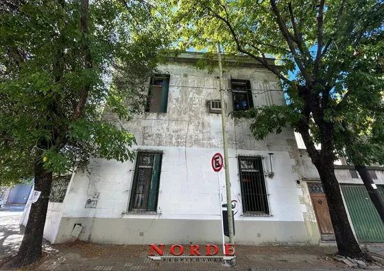 Venta  Liniers  Casa  5 Ambientes  Balcón Terraza
