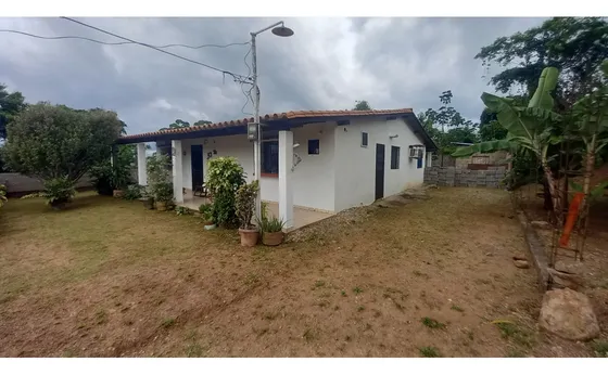 Se Vende Casa En Sabana Libre. Ve22-118tra-lmor