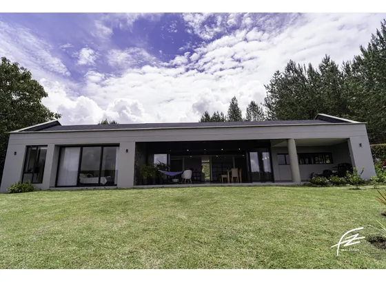 Casa En Venta En Bello, San Felix
