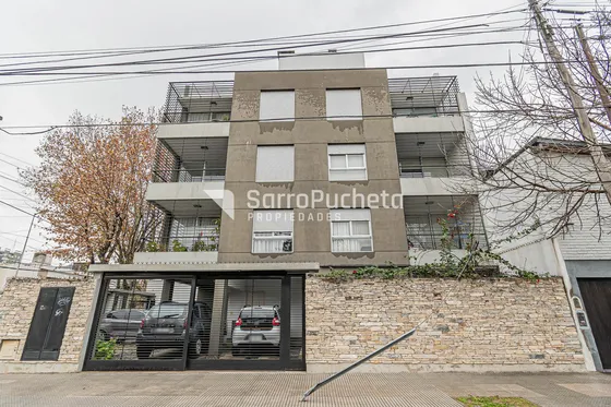 Venta Departamento 2 Ambientes En Villa Sarmiento.