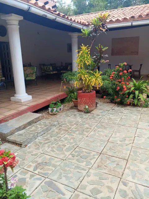 Bonita Casa De Un Solo Nivel Con Piscinav 31 Julio Ic-00454