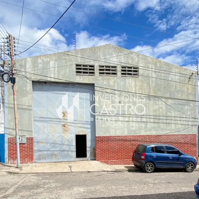 En Venta Galpon De 480mtrs2, Ubicado En Castillito Puerto Ordaz