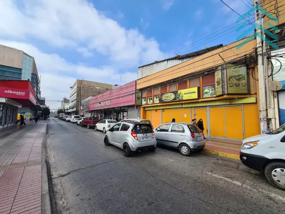 Propiedad Comercial Para Restorant En El Centro De La Ciudad