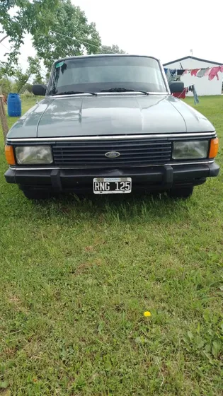 Ford Falcon 3.6 Ghia Full 4ct