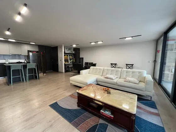 Arriendo De Depto Tipo Estudio Cercano A Manquehue