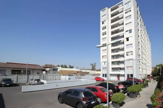 Departamento En Venta En Metro La Cisterna