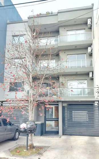 Venta Depto 2 Amb Con Cochera Lomas Del Mirador