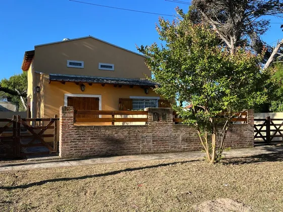 Venta De Dos  Duplex En Mar De Ajo