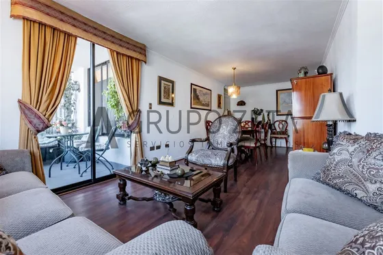 Departamento En Venta De 3 Dorm. 1 Est.1 Bod. En Ñuñoa