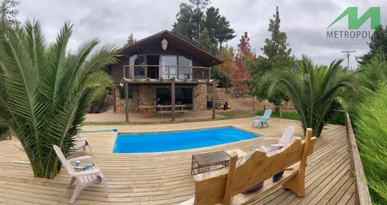 Casa En Venta De 3 Dorm. En Vichuquén