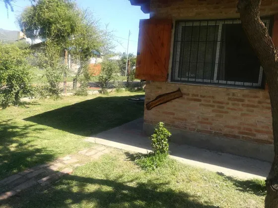 Son Tres Cabañas Amuebladas En Un Terreno De 30 X 40mts 