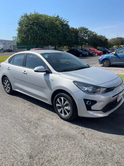 Kia Rio 1.6 Lx Sedan Mt