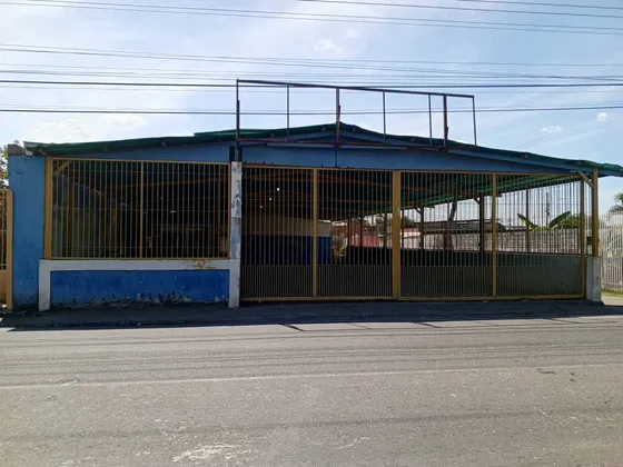 Venta De Local San Carlos Estado Cojedes D24-04