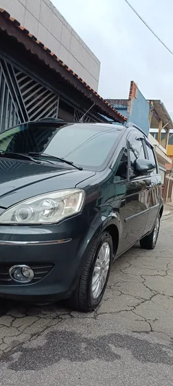 Fiat Idea 1.6 16v Essence Flex Dualogic 5p