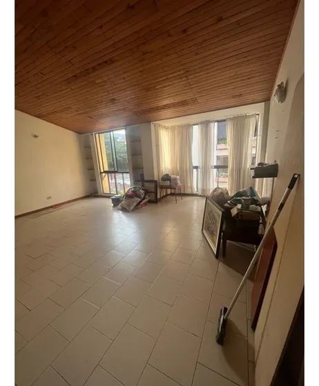Venta De Apartamento De 90mtr2 En Cuarto De Legua, Sur De Cali 10043.