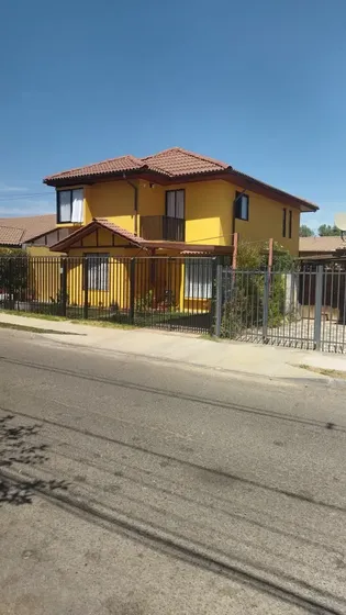 Amplia Casa Vende Su Dueño Sin Comisión