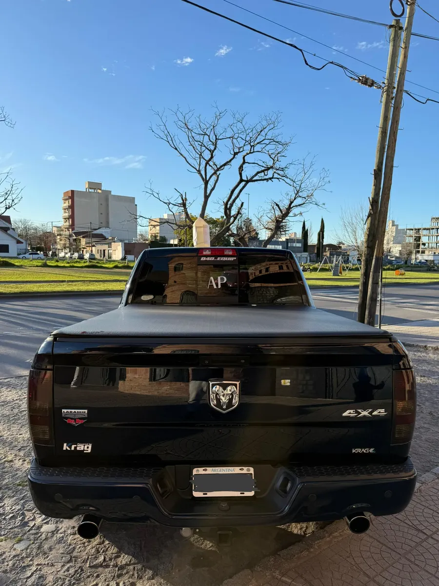Ram 1500 Larami556852936390092801