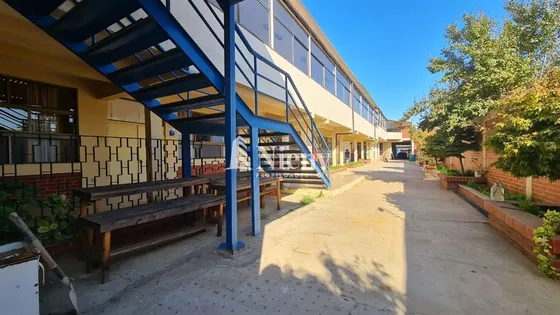 Edificio Comercial En Arriendo,centro De Quillota. Educación