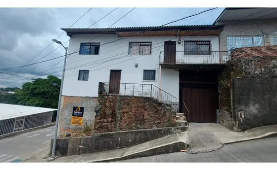 Vendo Casa Esquinera Ideal Proyecto Urbanistico Montenegro