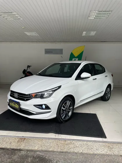 Fiat Cronos 1.3 Precision Flex Aut. 4p