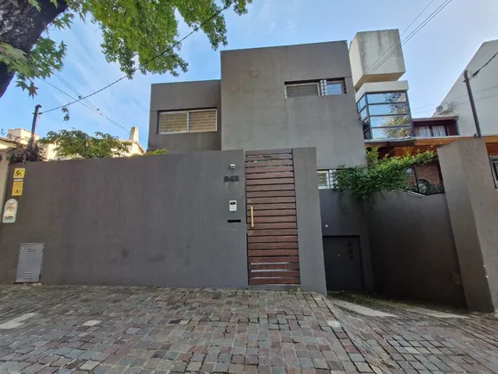 Casa En Venta - La Lucila
