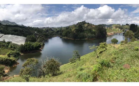 Hermoso Lote El Peñol