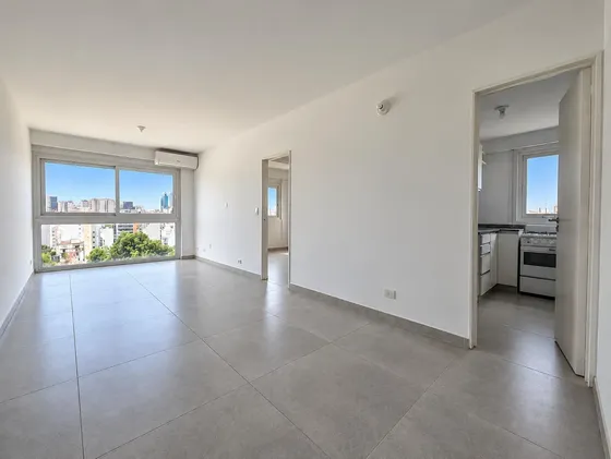 Excelente Dpto. en Piso Alto con Lindísimas Vistas Abiertas - Super Luminoso!