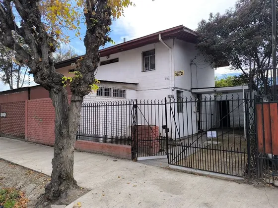 Casa En Venta De 6 Dorm. En San Bernardo