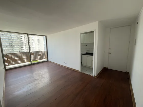 En Arriendo Acogedor Depto 3d1b Con Excelente Ubicación