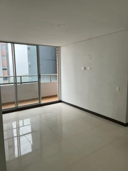 Compra Este Lindo Apartamento Cerca A Centro Comercial Aves Maria