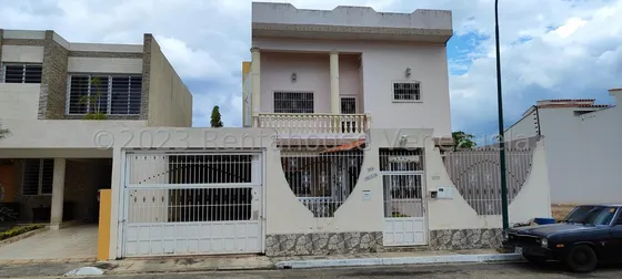 Milagros Inmuebles Casa Venta Barquisimeto Lara Zona Este Economica Residencial Economico Código Inmobiliaria Rent-a-house  23-22111