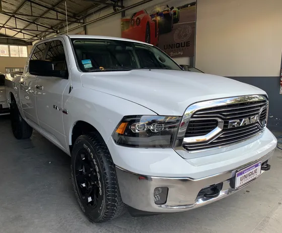 Ram 1500 5.7 Laramie Atx V8