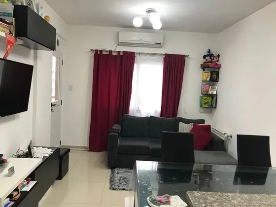 Departamento 3 Ambientes Lanús Oeste Con Cochera Cubierta.