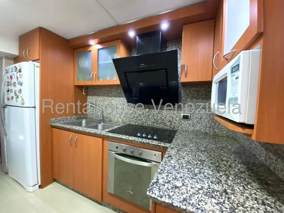 25-12810 Hermoso Apartamento En Venta En La Candelaria