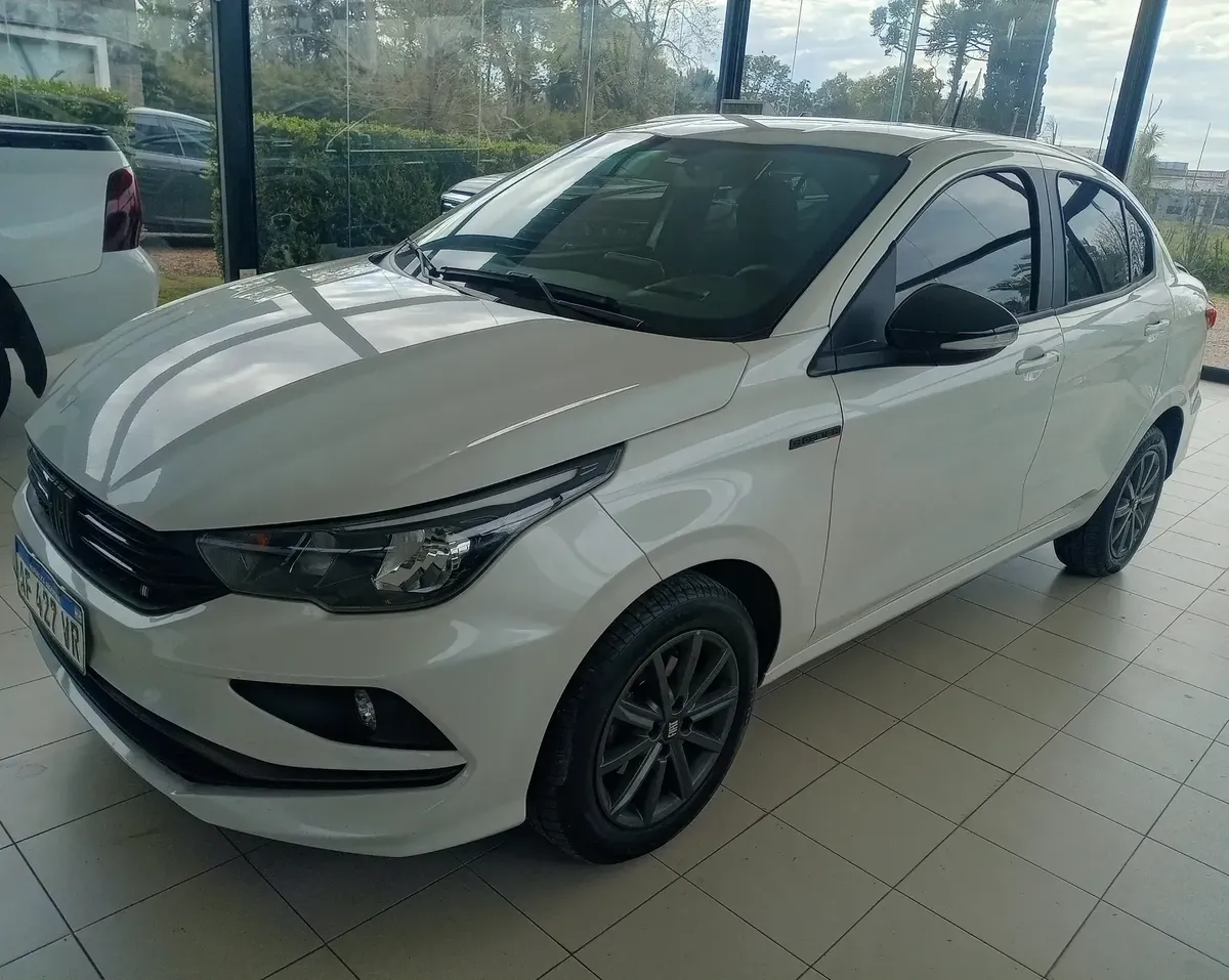 Fiat Cronos 1.3 Drive S-design Mt