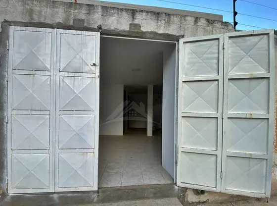 Local Comercial En Alquiler Colinas Del Neveri Barcelona 