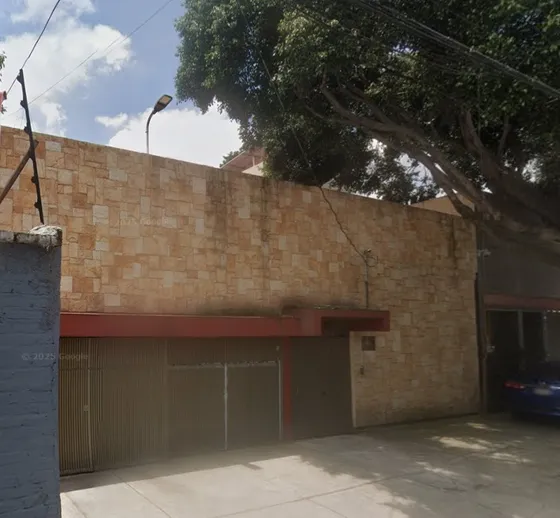 Se Vende Casa De Recuperación Basncaria En Raúl Zárate Machuca, Cuevitas, Álvaro Obregón, Cdmx. Arf